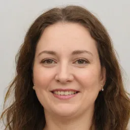 MariaClaraPlays avatar